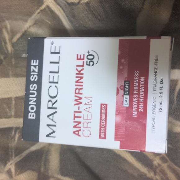 Marcelle Anti-Wrinkle Cream 50+ Day Night New - Picture 6 of 6